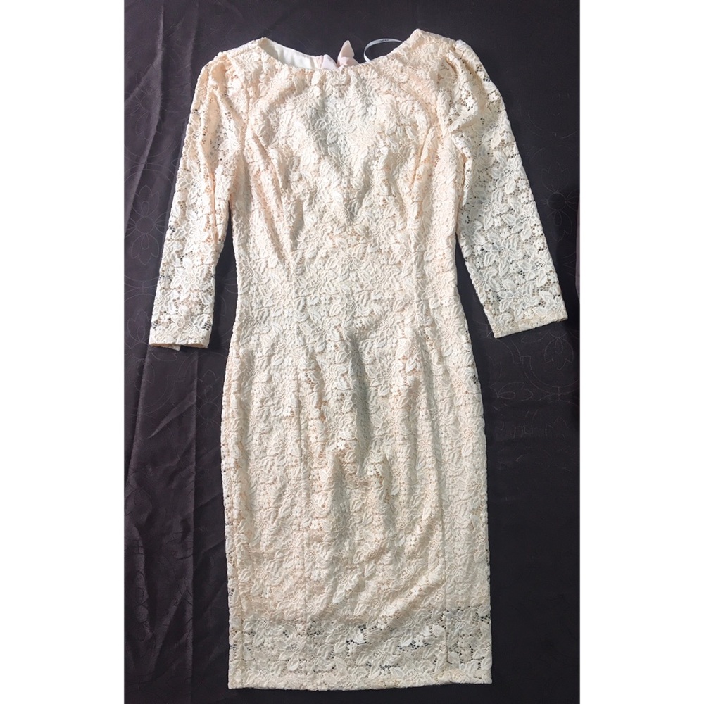 Lace dress